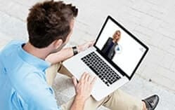 Aantrekkelijk overkomen met de online charisma training